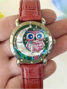 Bertha Ashley Mother of Pearl Abstract Red Leather Watch WORKS!! Owl Moon Stars